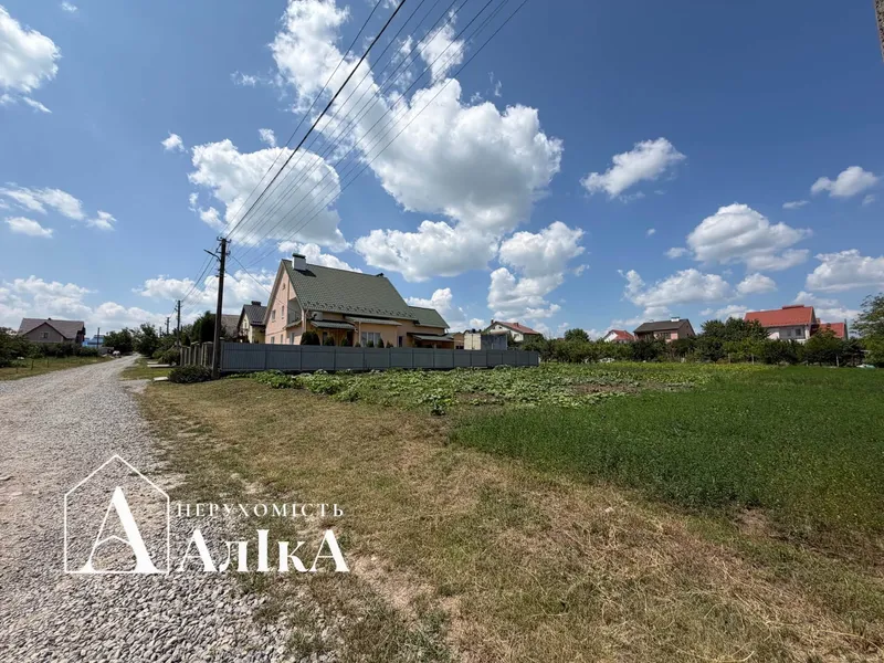 Продам земельну ділянку — фото 1 з 4