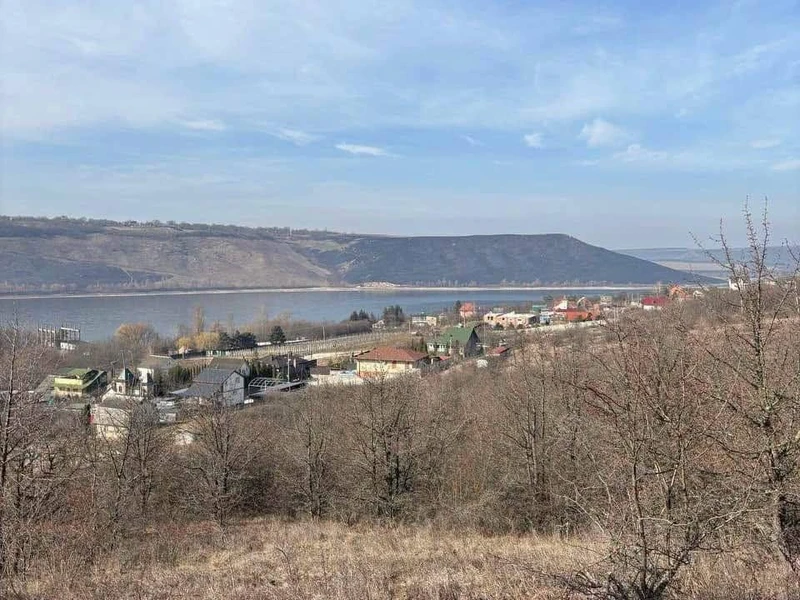 Продам земельну ділянку з чудовими видами в Бакоті — фото 1 з 5