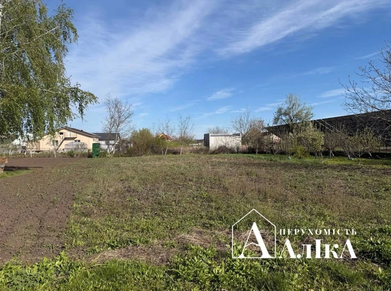 Продам земельну ділянку — фото 2 з 3