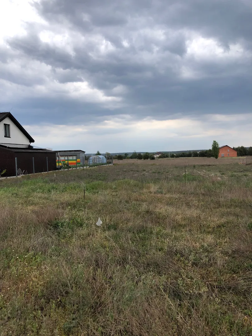 Синяк продаж ділянки під забудову — фото 1 з 3