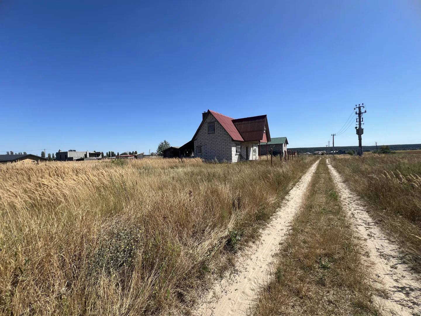 Продам кутову ділянку (Дред)