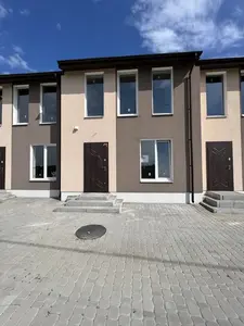 Продам таунхаус, можлива розстрочка  — мініатюра фото 1