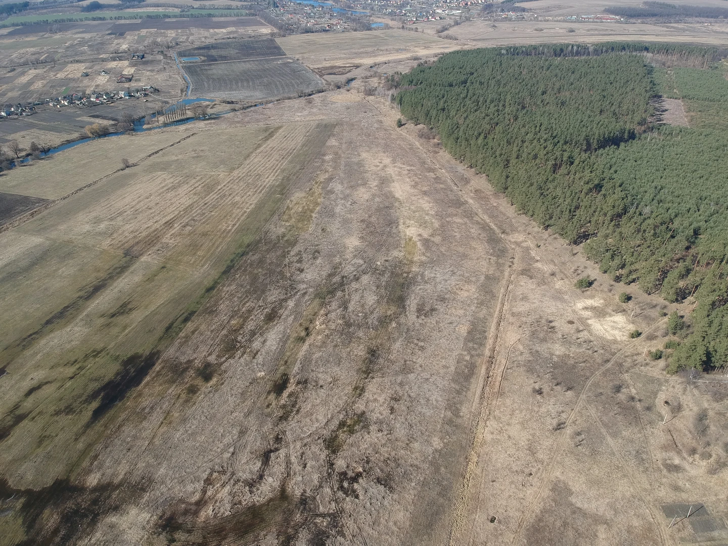 Продаж ділянки 54га, під котеджну забудову, прикикає до лісу, вартість 300у.о. сотка Власник +380981521212 — фото 2 з 4
