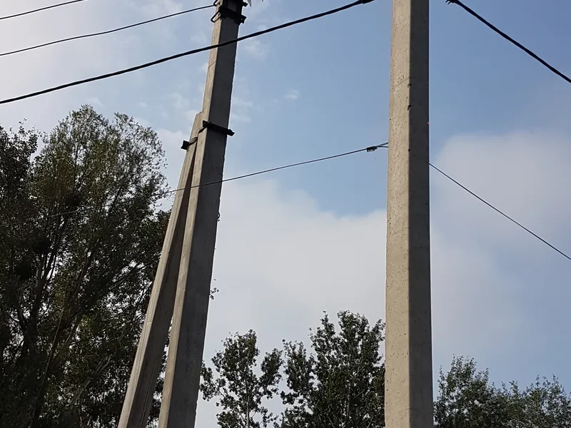 Ділянка 6.5 соток. Під'їзд з трьох боків, дві вулиці по бокам під Квадрохаус, Дуплекс, Таунхаус, Окремый будинок — фото 6 з 7
