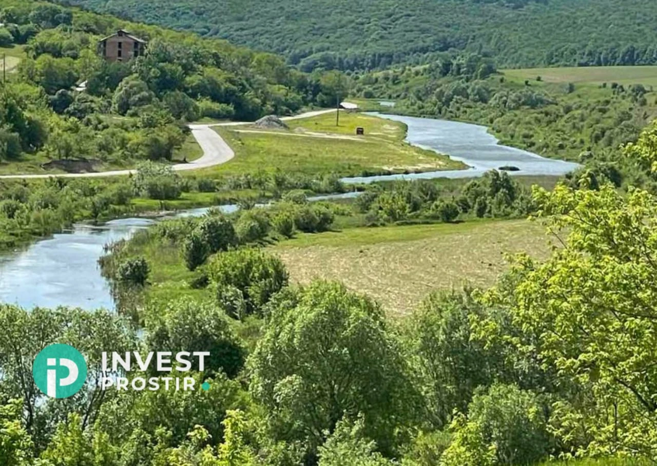 Продається земельна ділянка 42 сотки смт.Сатанів — фото 2 з 2