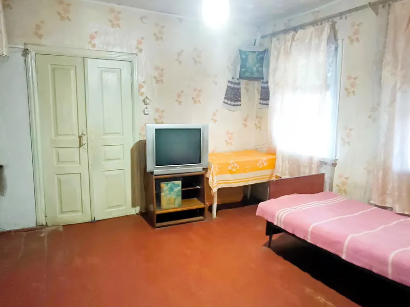 Будинок з піччю та колодязем - готовий тил на випадок відключень світла. — фото 8 з 15
