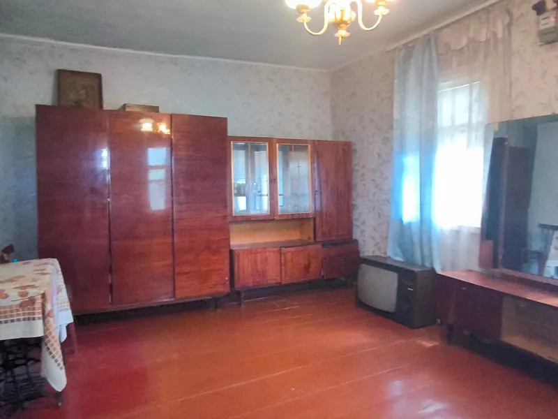 Будинок з піччю та колодязем - готовий тил на випадок відключень світла. — фото 11 з 15