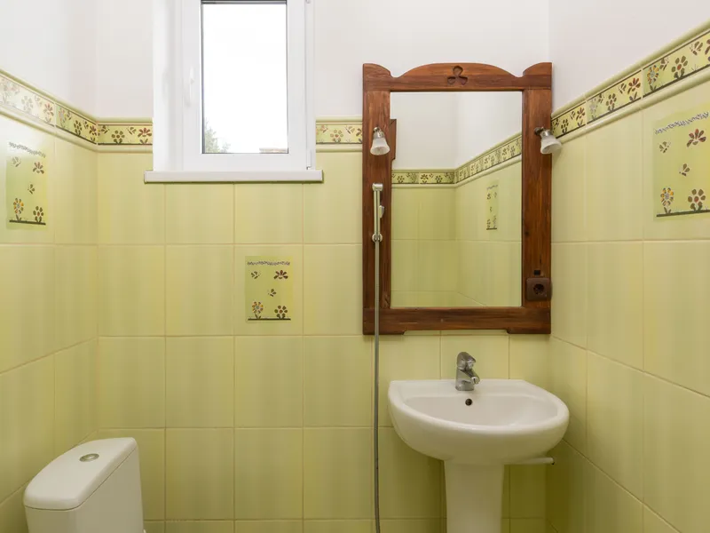 Продаж ділянки з будинком з ремонтом — фото 11 з 19