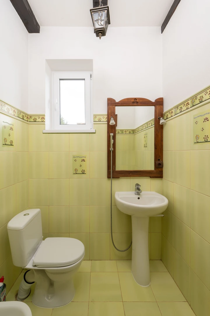 Продаж ділянки з будинком з ремонтом — фото 11 з 19