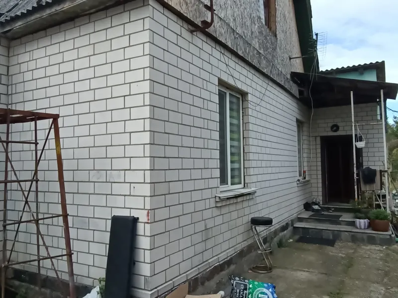 Продам пів будинку зі всіма комунікаціями в центрі селища Клавдієво-Тарасове — фото 2 з 19