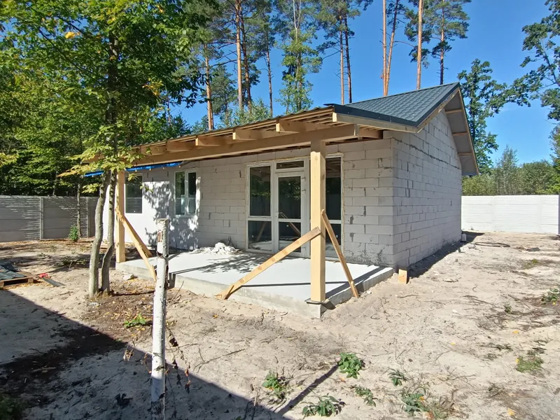 Трикімнатний одноповерховий будинок в затишному місці! — фото 1 з 9
