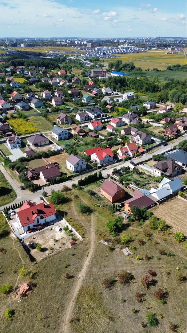 Продаж земельної ділянки 10 соток під забудову — фото 1 з 7