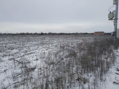 Вже переведено в землі промисловості - цільове призначення змінене, на кадастровій карті інформація застаріла. Є інші локації. Земельні ділянки від 50 соток до 10 га, в місті за Онко Диспансером, цільове призначення - промисловість, транспорт, енергетика — мініатюра фото 2