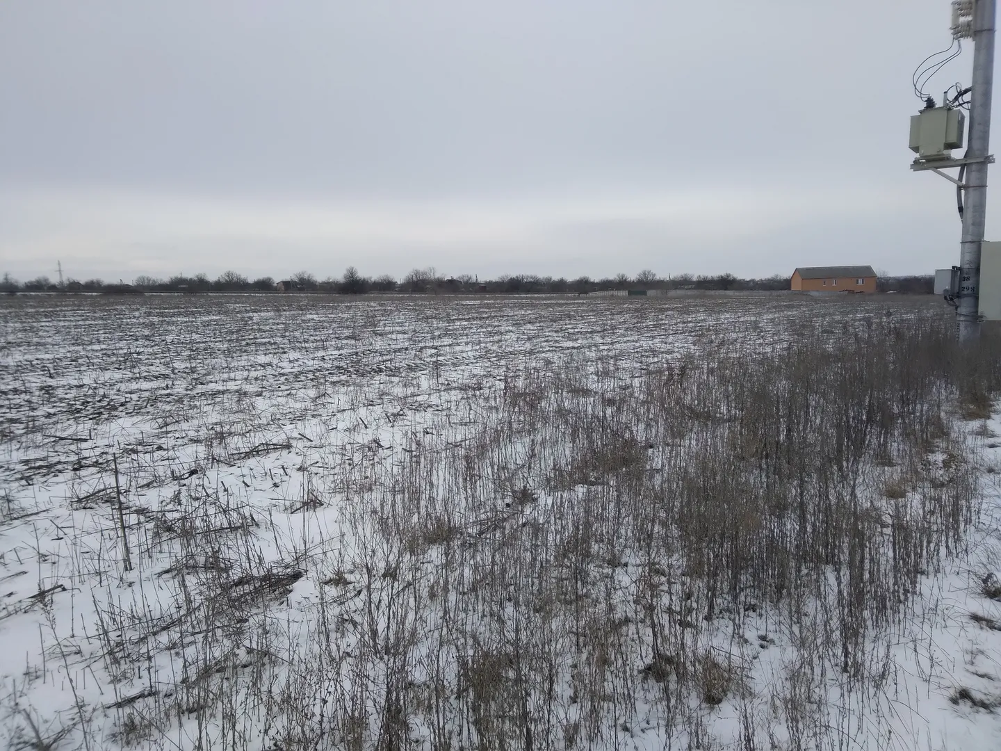 Вже переведено в землі промисловості - цільове призначення змінене, на кадастровій карті інформація застаріла. Є інші локації. Земельні ділянки від 50 соток до 10 га, в місті за Онко Диспансером, цільове призначення - промисловість, транспорт, енергетика — фото 2 з 3