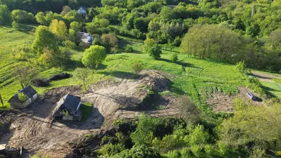 Продаж видові 46 сот вид на озеро і Васильківські Карпати — мініатюра фото 1