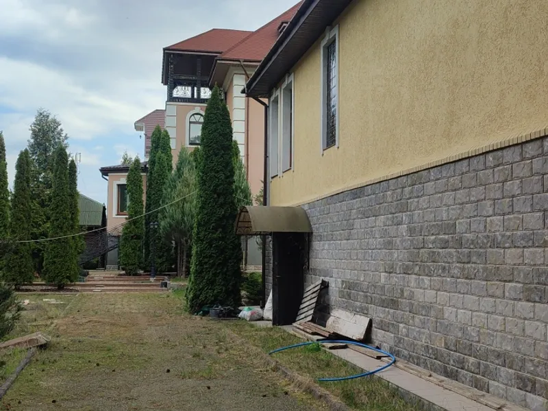 Продаж ділянки — фото 2 з 3