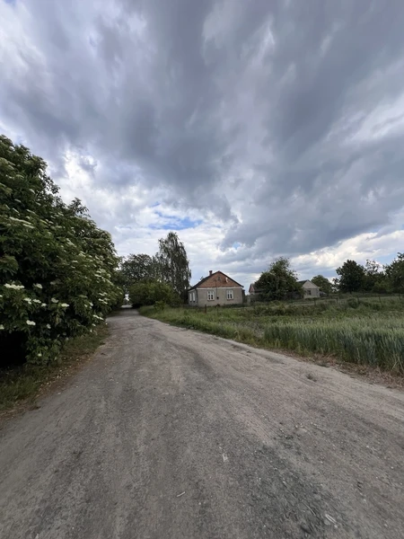 Продаж земельної ділянки в місті — фото 2 з 2