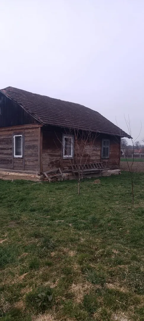 Продаж будинку з земельною ділянкою — фото 9 з 14