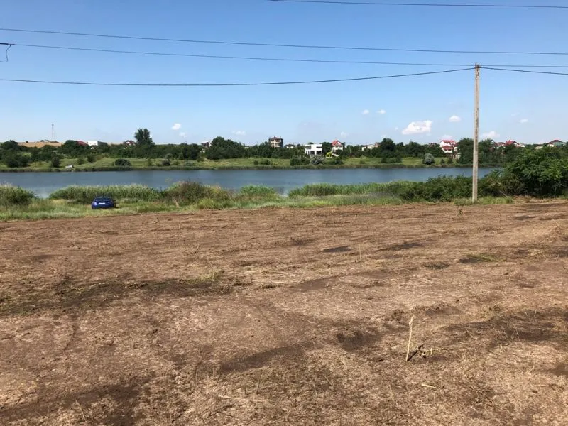 Земельна ділянка біля озера 7.6 соток — фото 3 з 3