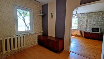 Продається затишний будинок в Іванкові — мініатюра фото 9