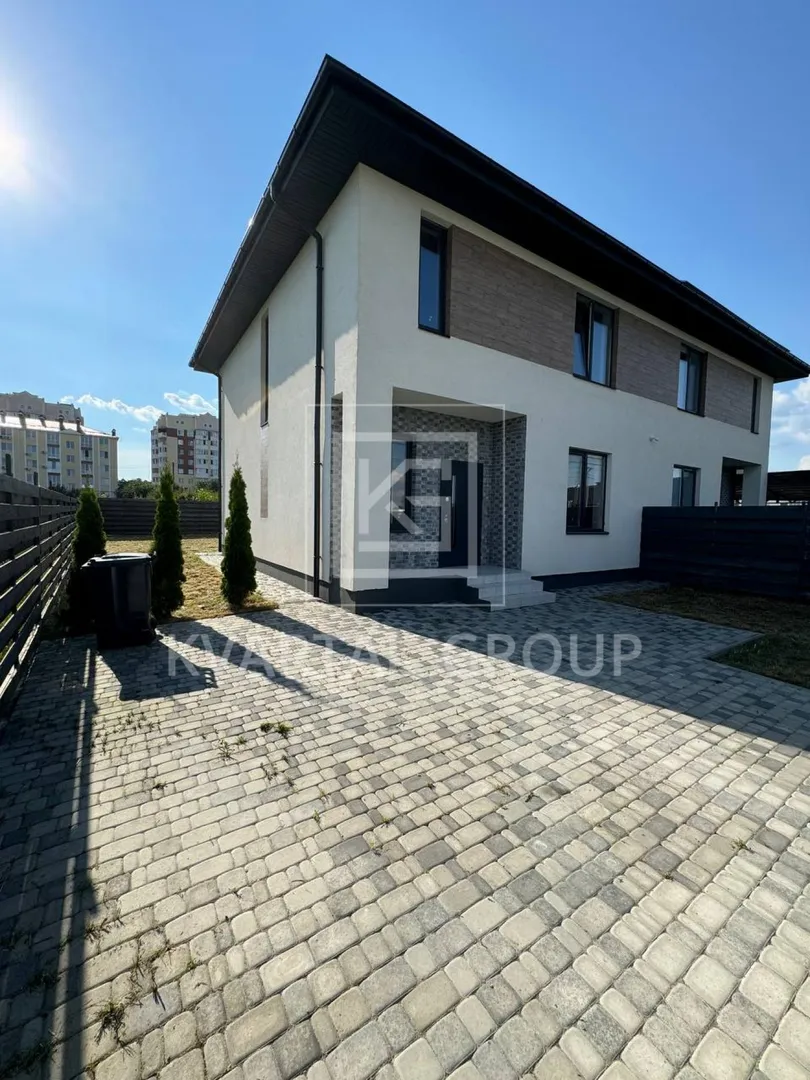 Продаж дуплексу з частковим ремонтом — фото 1 з 17