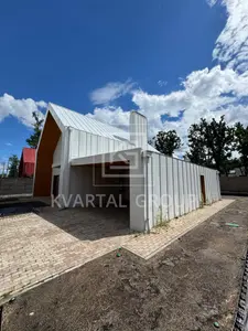 Стильний котедж в затишному районі — мініатюра фото 8