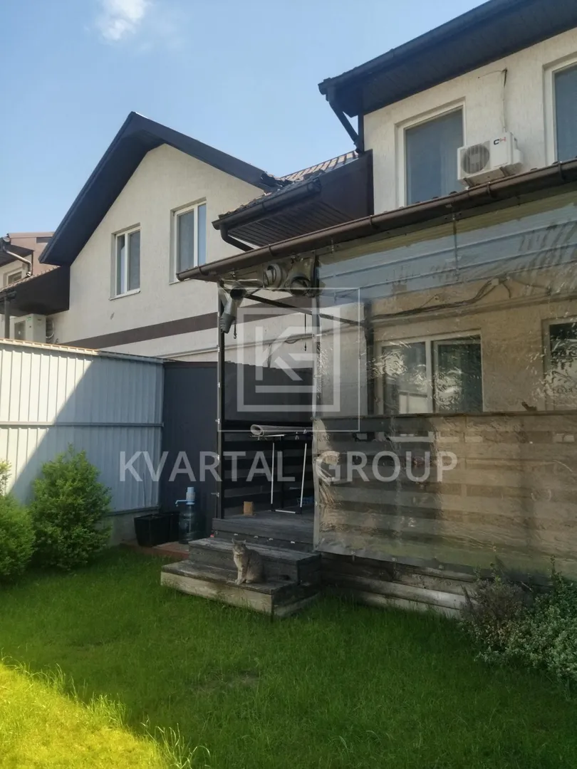 Продаж таунхаусу з ремонтом та меблями. — фото 15 з 19