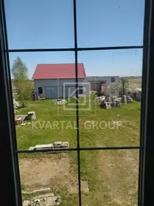 під склад та ремонт габаритного транспорту. — мініатюра фото 9