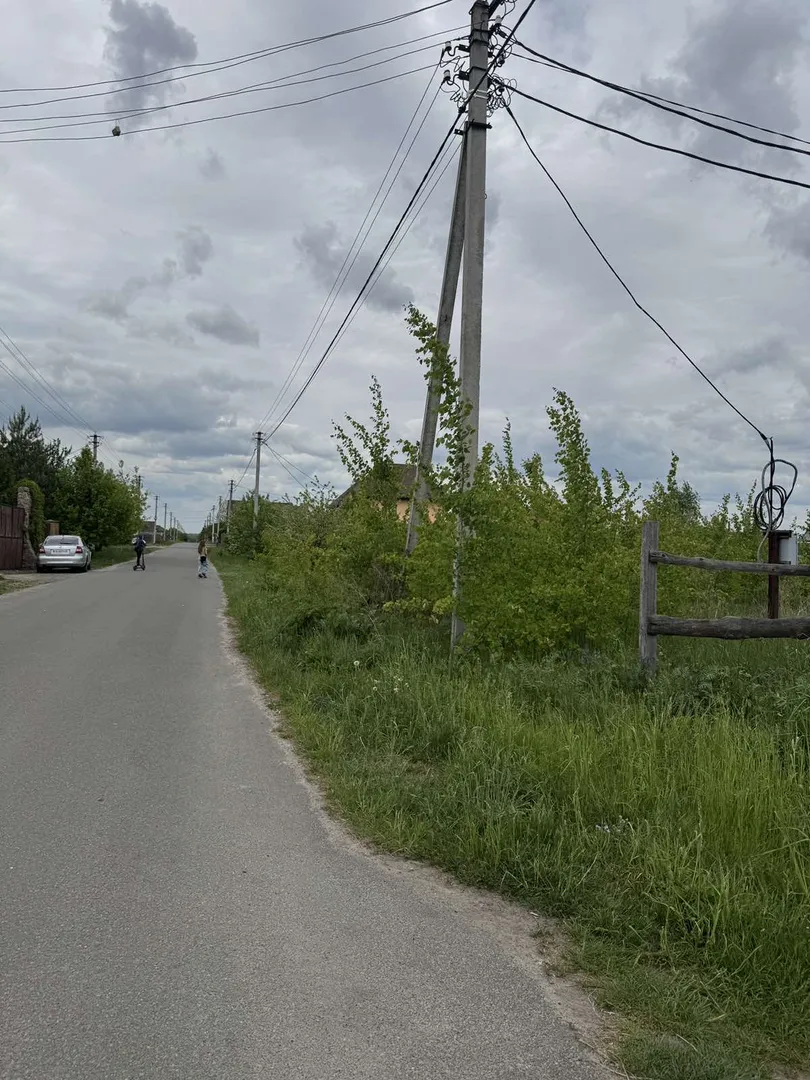 ШИКАРНА, фасадна ділянка в ЦЕНТРІ з комунікаціями — фото 5 з 6