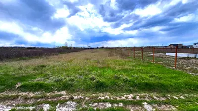 Продаж рівної ділянки 10 соток р-н ГРЛ — мініатюра фото 2
