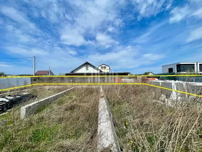 🏡 Ділянка 13 соток під забудову з фундаментом, світлом 16 кВт та будматеріалами! Гнатівка / Білогородка — БЕЗ КОМІСІЇ — мініатюра фото 7