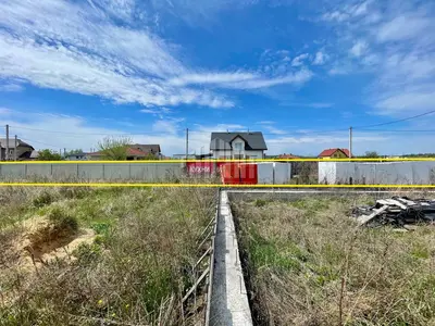 🏡 Ділянка 13 соток під забудову з фундаментом, світлом 16 кВт та будматеріалами! Гнатівка / Білогородка — БЕЗ КОМІСІЇ — мініатюра фото 8